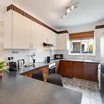 Casa Giovanni By Ezoria Villas